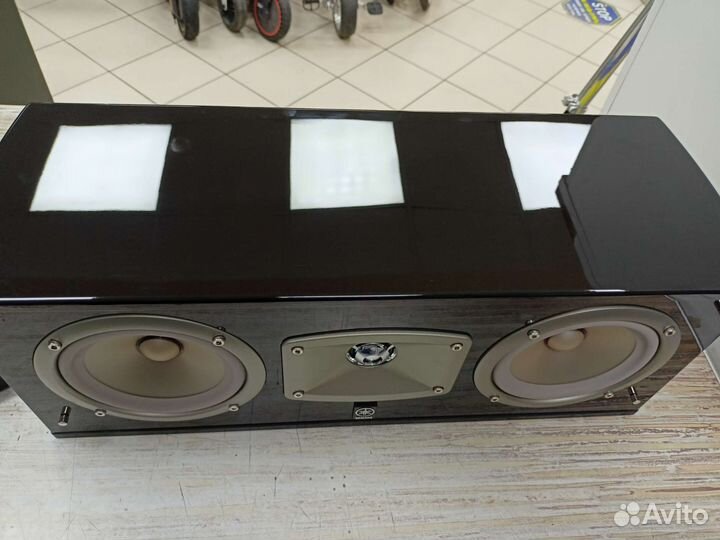 Полосная колонка Yamaha NS-E444