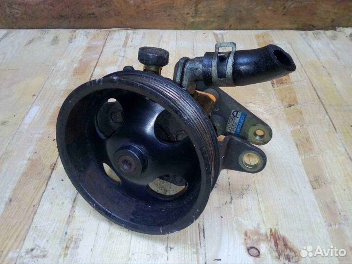 Насос гидроусилителя Nissan X-Trail T30 2004