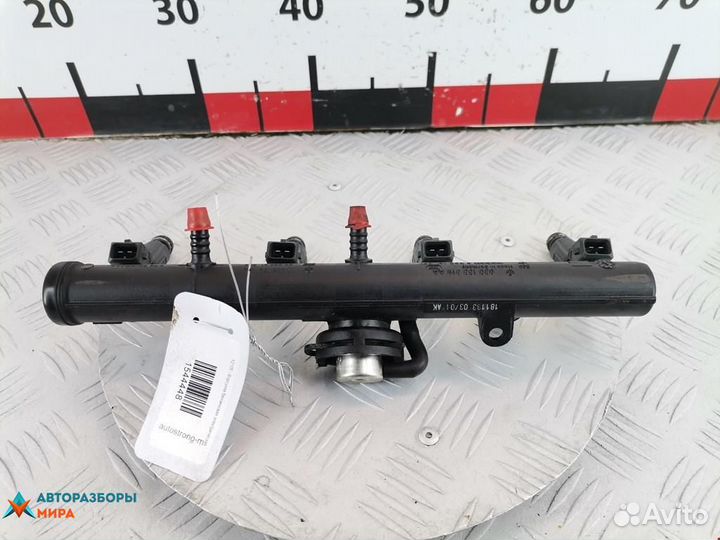 Форсунка Volkswagen Polo 3 2001 030906031J