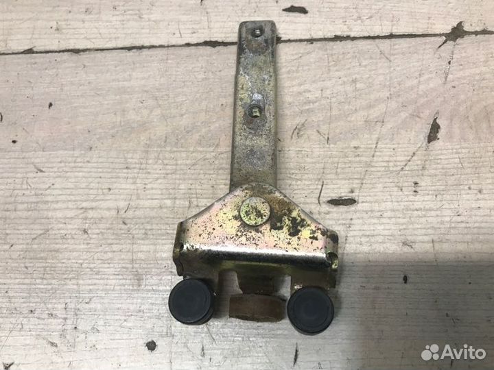 Ролик сдвижной двери Mercedes Vito W638 OM611 2003