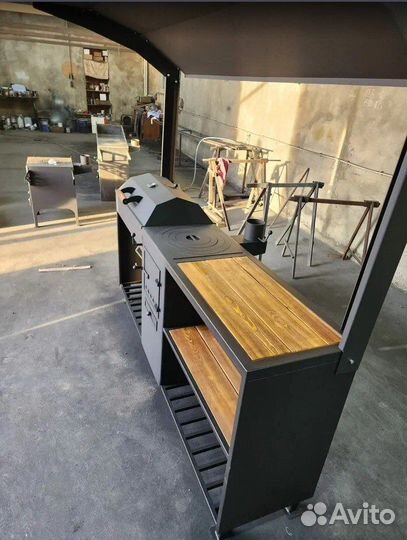 Мангал с крышей 4в1