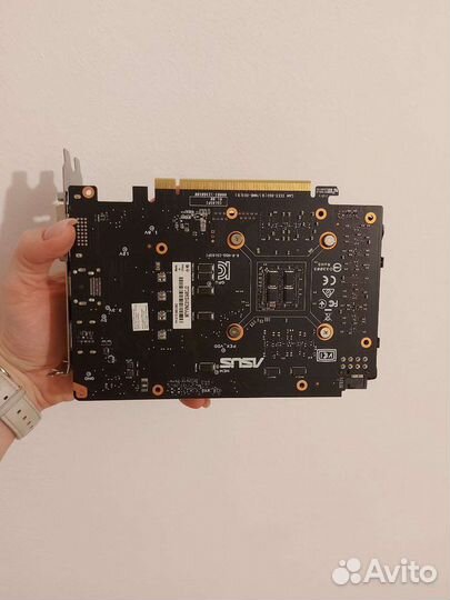 Видеокарта Asus 1660 6GB На гарнтии