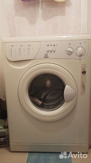 Стиральная машина indesit на запчасти