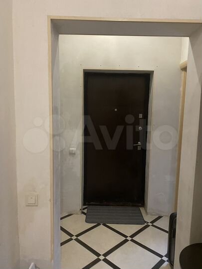 2-к. квартира, 60 м², 1/2 эт.