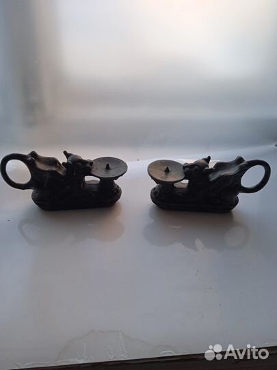 Продам пару антикварных подсвечников