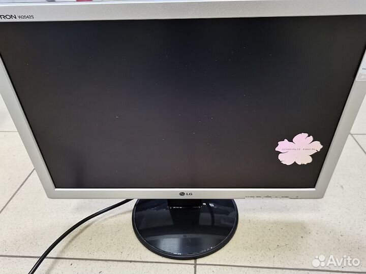 Мониторы LG W2042S