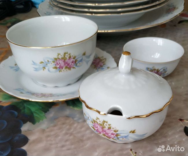 Столовой винтажный сервиз (Чехословакия), новый