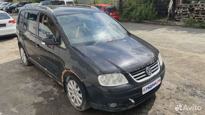 Активатор замка крышки бензобака Volkswagen Touran (1T1) 1T0810773