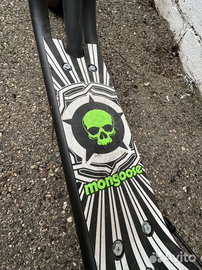 Внедорожный самокат Mongoose