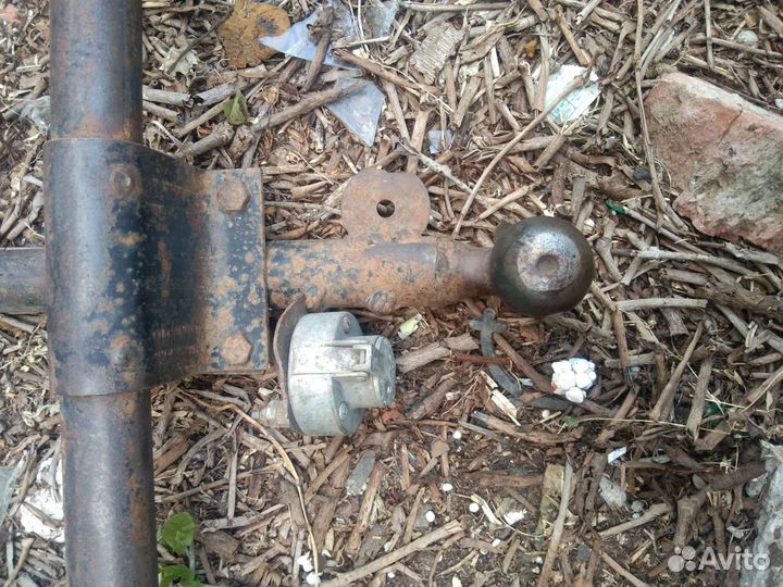 Фаркоп на ниву 2121