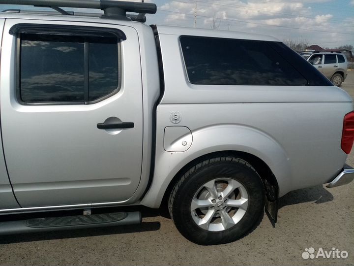 Nissan Navara 2.5 AT, 2011, 47 500 км