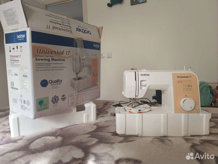 Швейная машина Brother