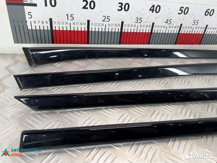 Накладка декоративная BMW 5 E39 рест. 2003