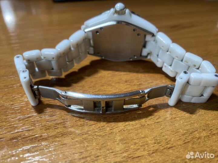 Часы Chanel J12 водонепроницаемые