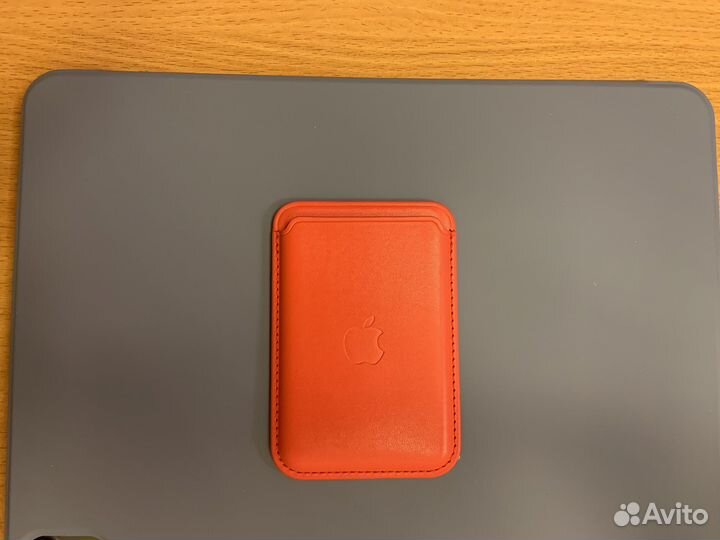 Wallet MagSafe кошелек