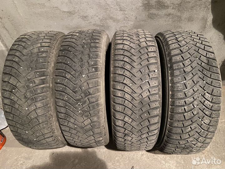 Michelin Latitude X-Ice 215/70 R16