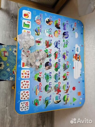 Детский стол и стул