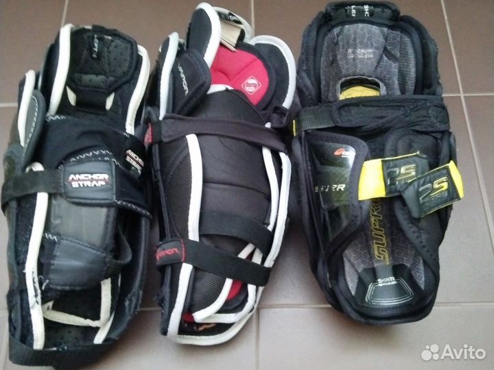 Щитки хоккейные bauer 11