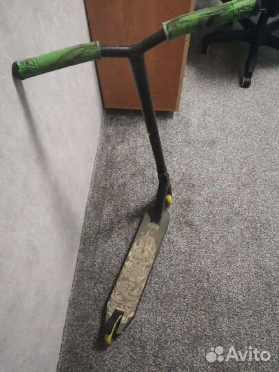 Трюковой самокат