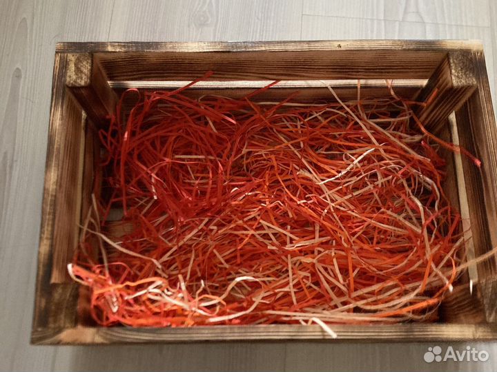 Ящик деревянный подарочный