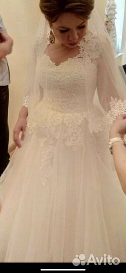 Свадебное платье