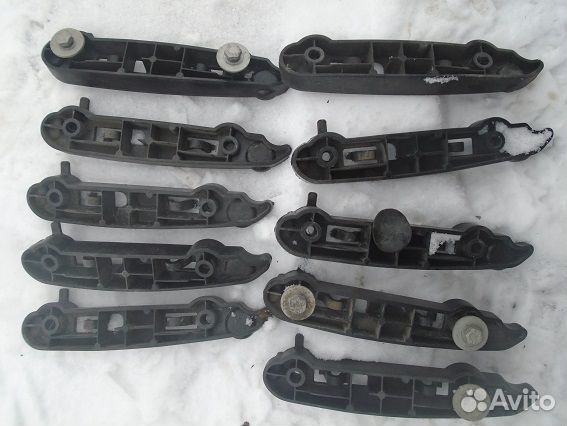 Range Rover Evoque 2011- кронштейн крепление крыла