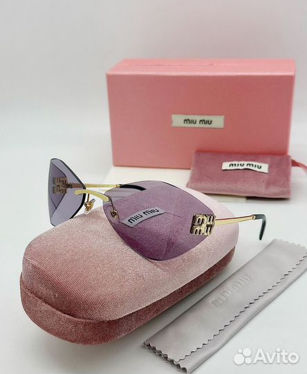 Солнцезащитные очки miu miu