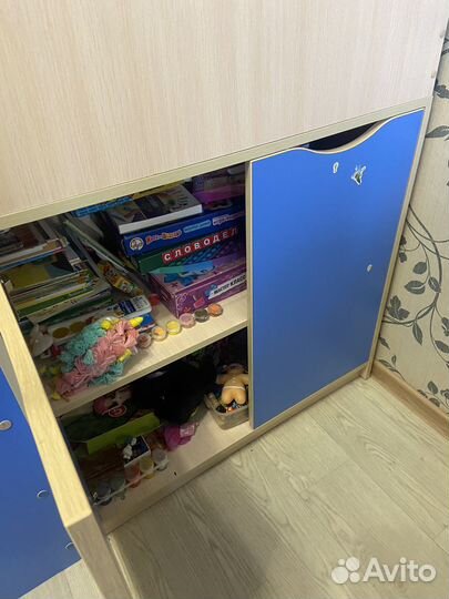 Детская кровать чердак со столом