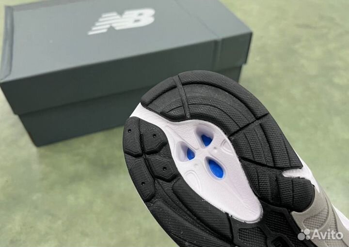 Кроссовки New Balance 530 Люкс