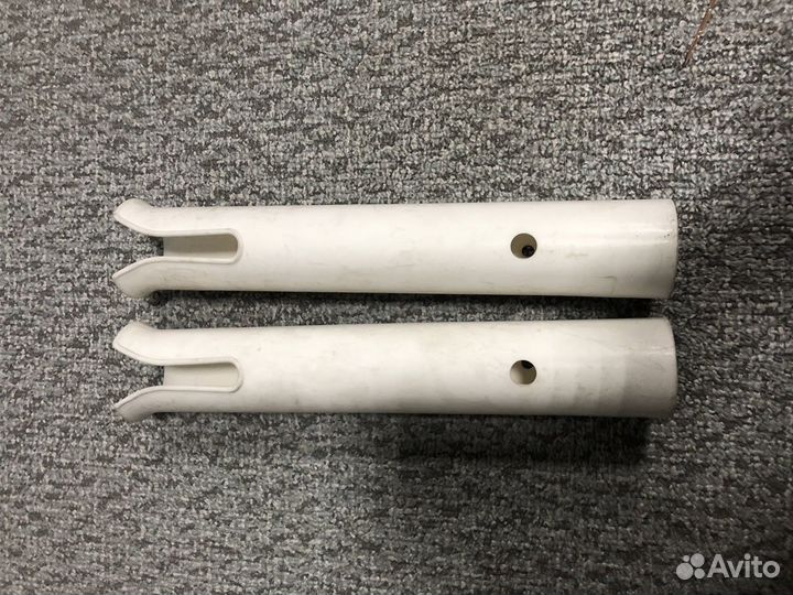 Держатель для спиннинга пластиковый двойной