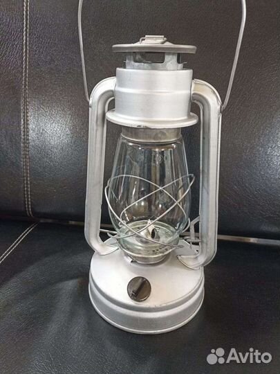 Керосиновая лампа 