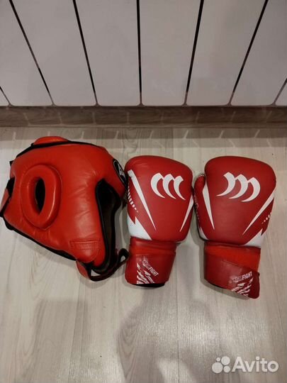 Комплект для кикбоксинга