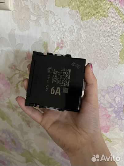 Блок управления парктрониками Toyota Rav4 XA50