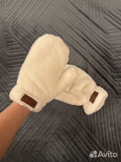 Варежки вазмер М