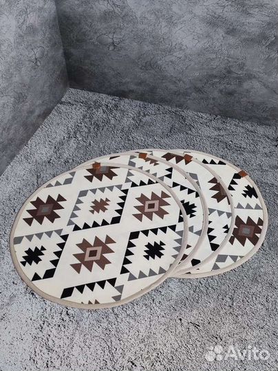 Салфетки на стол круглые