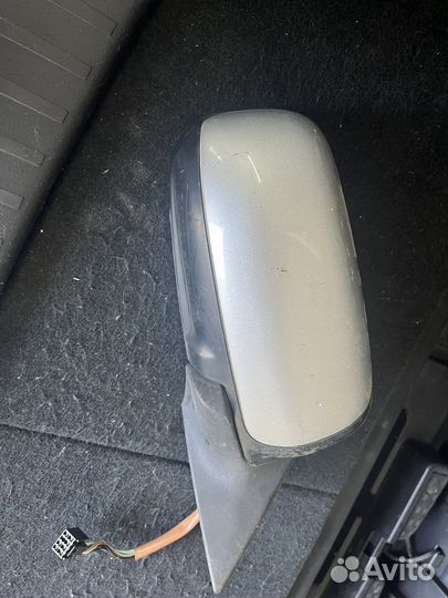 Зеркало правое Subaru Forester sg5