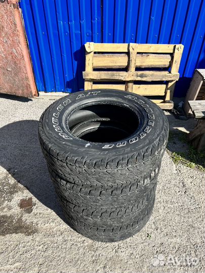 Bridgestone Dueler A/T 225/75 R16