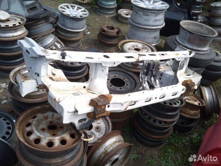 Телевизор Ford Mondeo