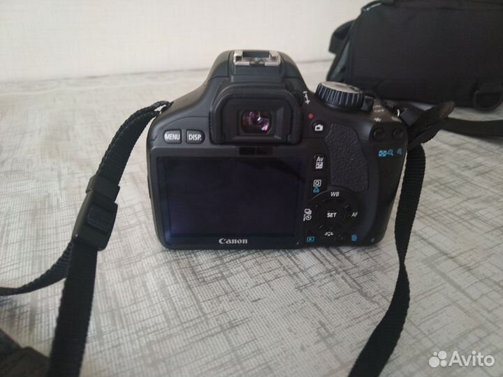 Зеркальный фотоаппарат canon eos 550d