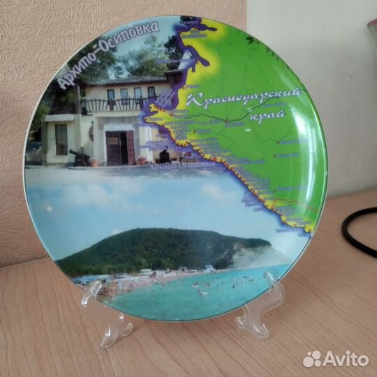 Декоративные тарелки