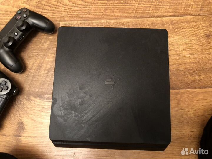 Sony PS4 slim 500gb с дисками
