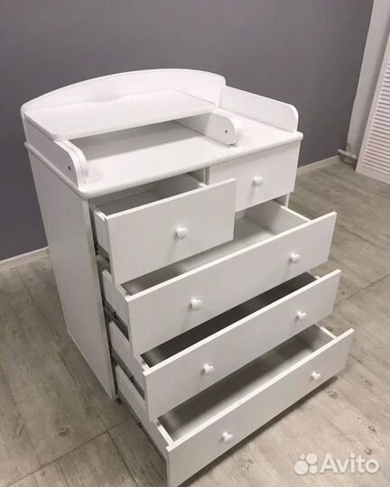Пеленальный комод