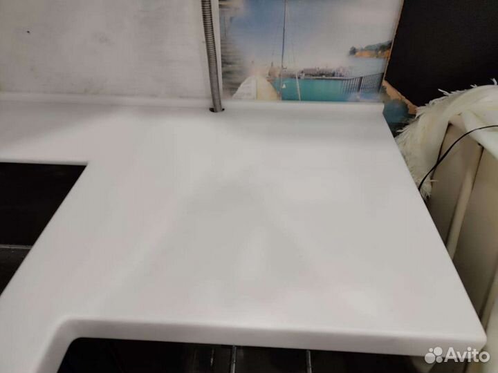 Столешница из искусственного камня