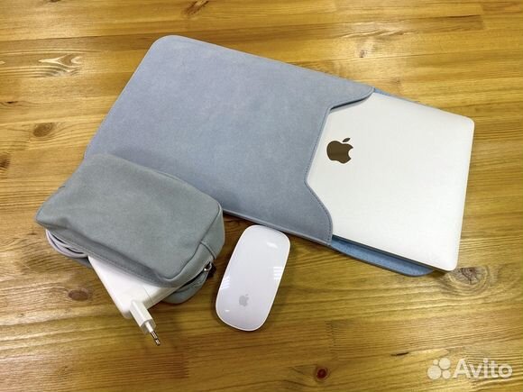 Вертикальный кожаный чехол MacBook 12/13/15/16 