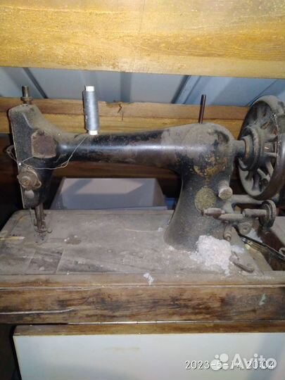 Швейная машинка