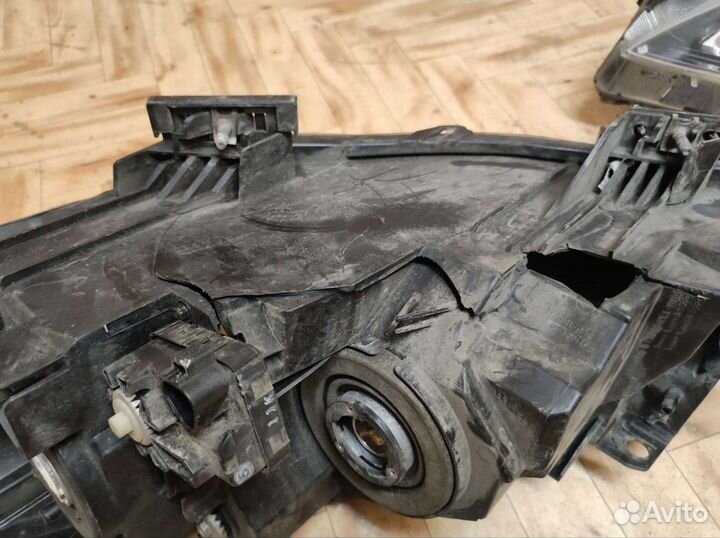 Mazda 3 bl фара оригинал