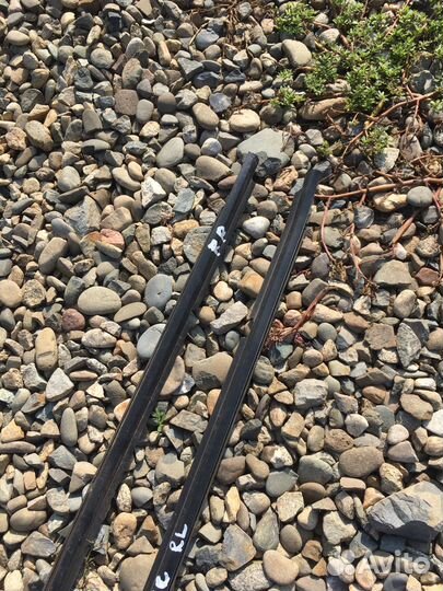 Toyota corolla fielder 2003 бархотка задних дверей