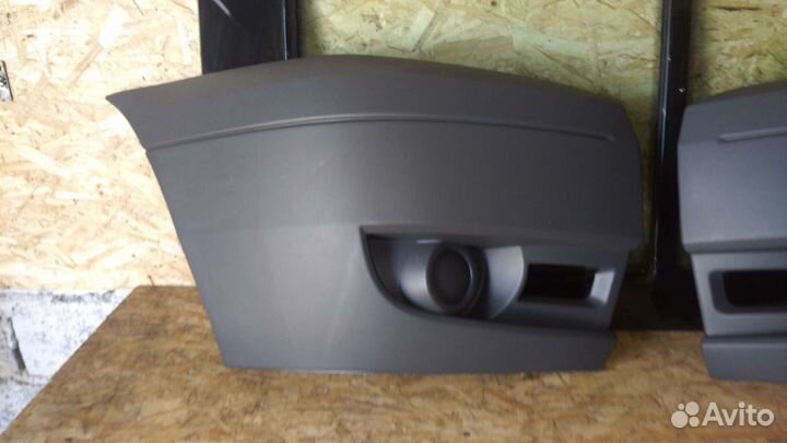 Клык бампера правый Форд Транзит 2006-2014