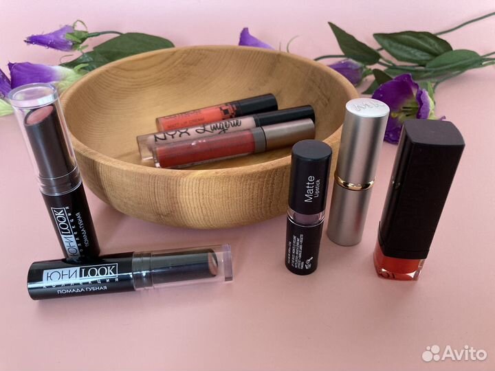 Губная помада пакетом