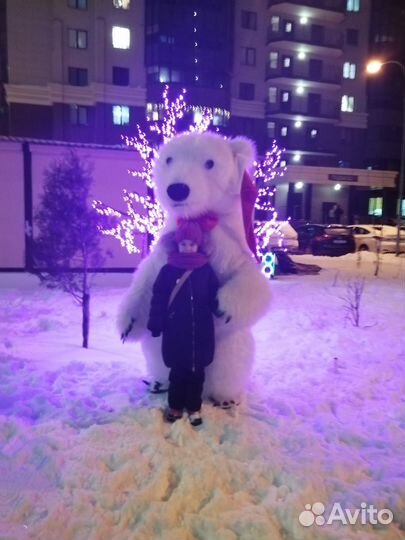 Белый мишка поздравления и чебурашка